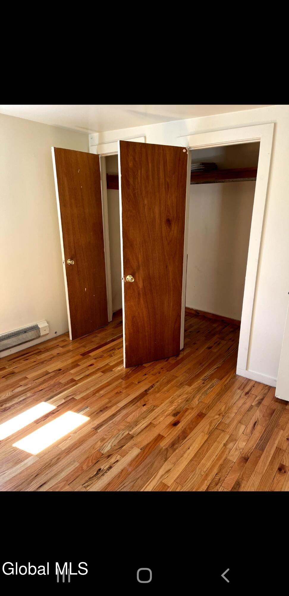 212 Regent Street Saratoga Springs NY 12866