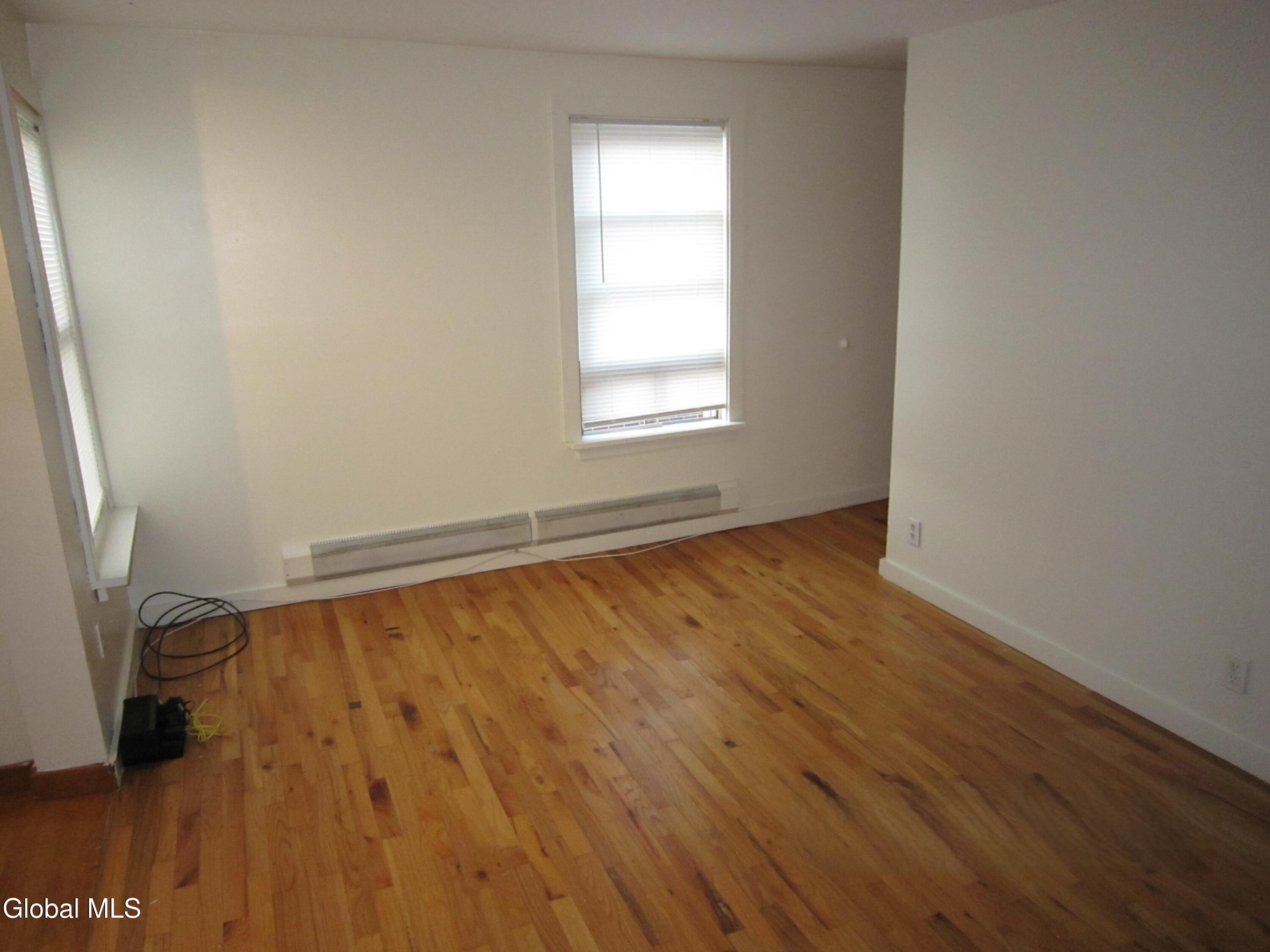 212 Regent Street Saratoga Springs NY 12866