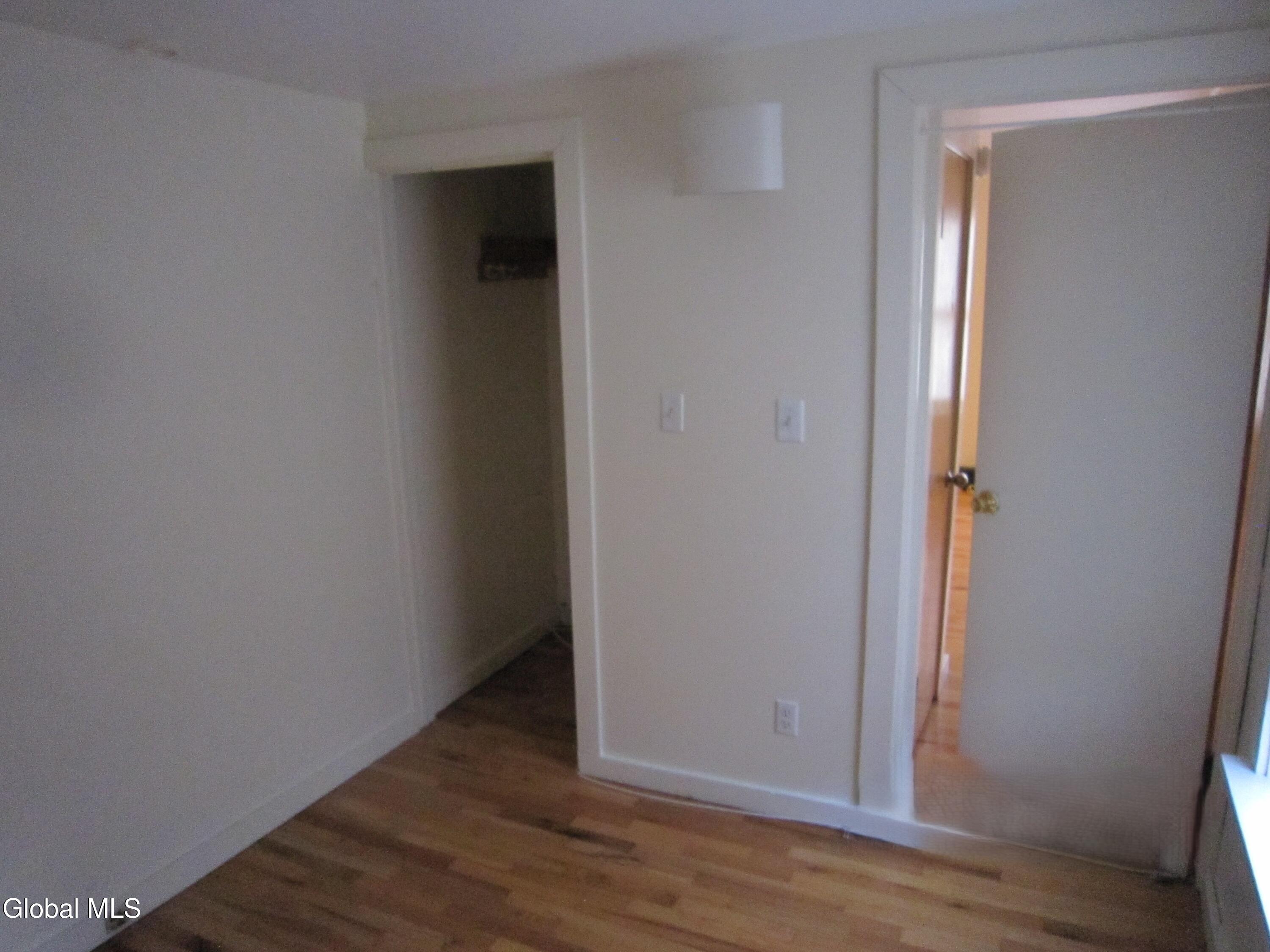 212 Regent Street Saratoga Springs NY 12866
