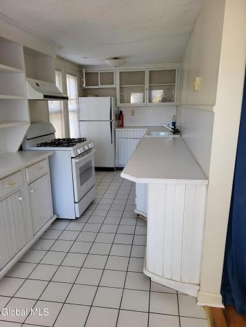 212 Regent Street Saratoga Springs NY 12866