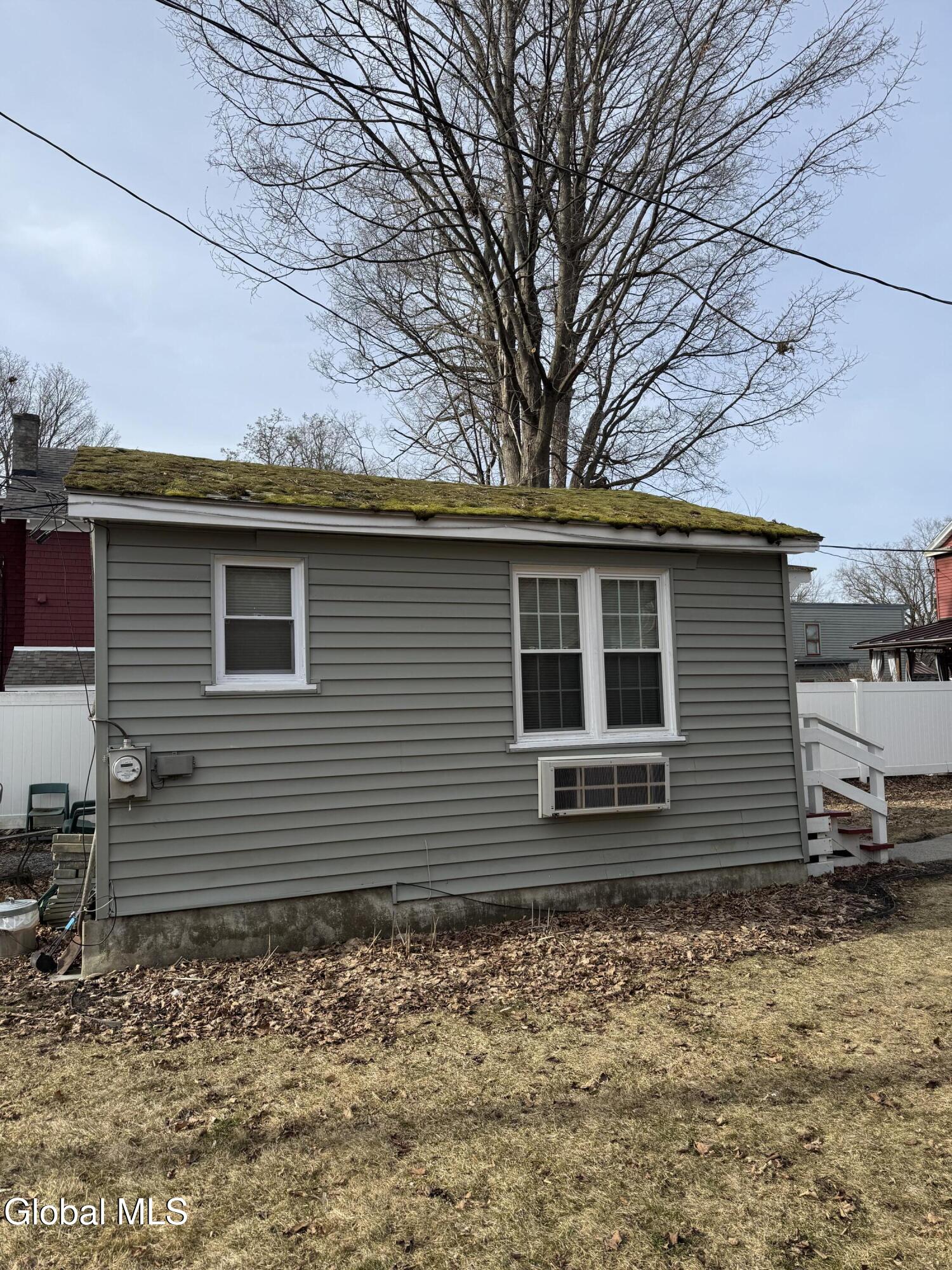 212 Regent Street Saratoga Springs NY 12866
