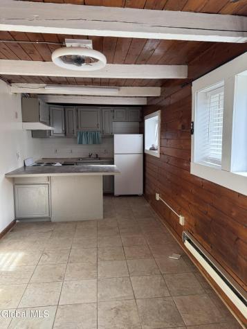 212 Regent Street Saratoga Springs NY 12866