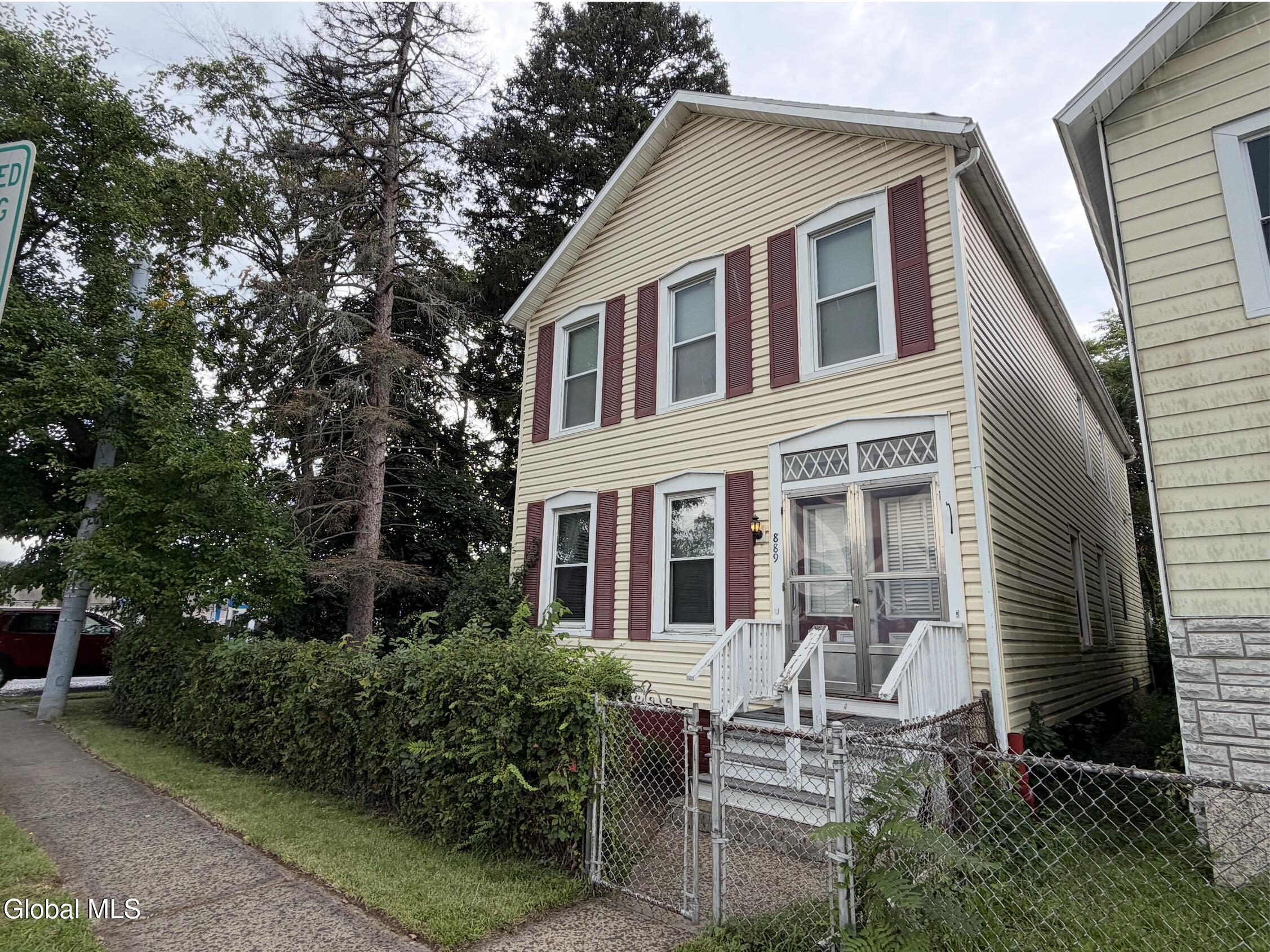 889 5th Avenue Troy NY 12182