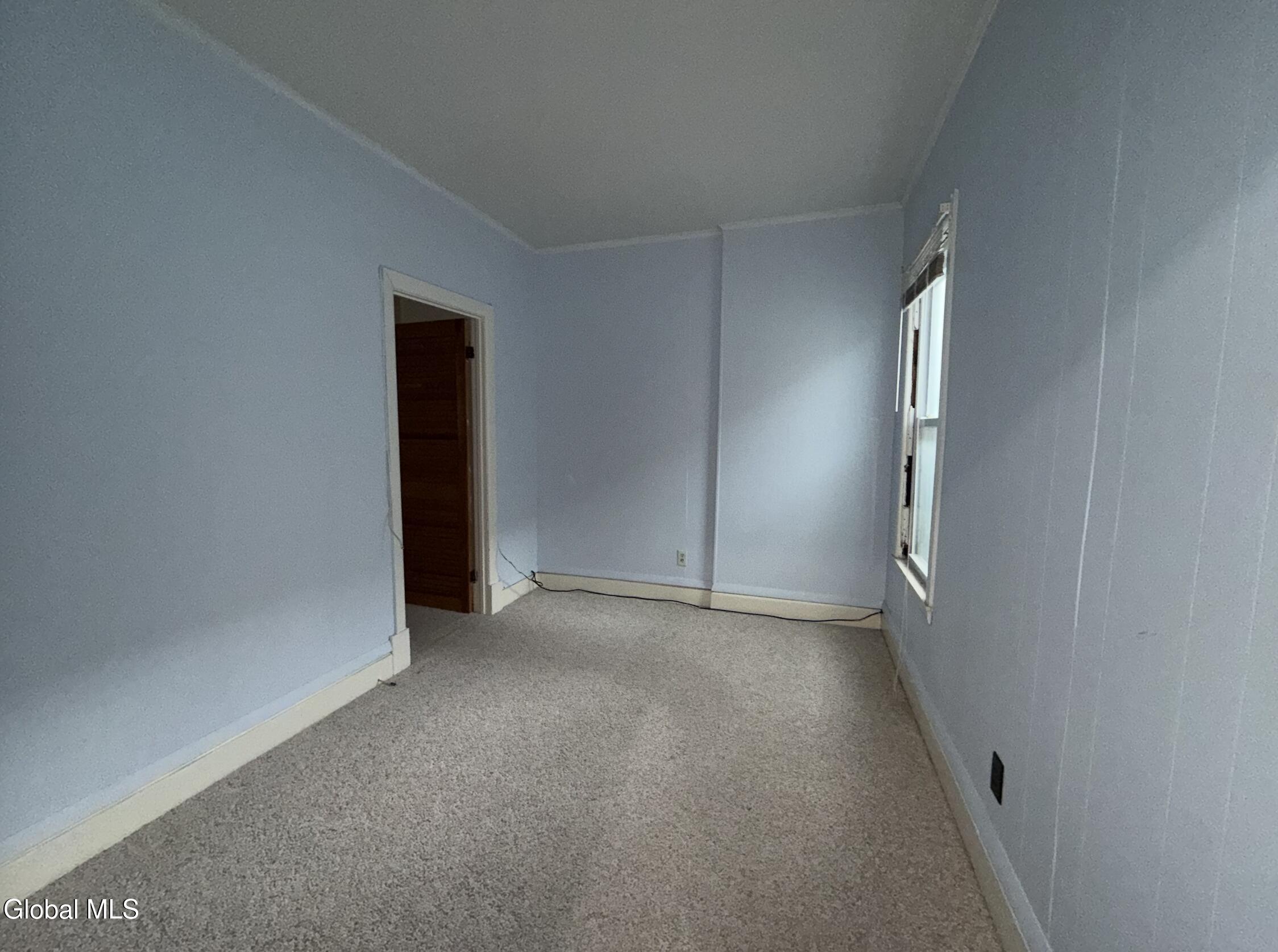 889 5th Avenue Troy NY 12182