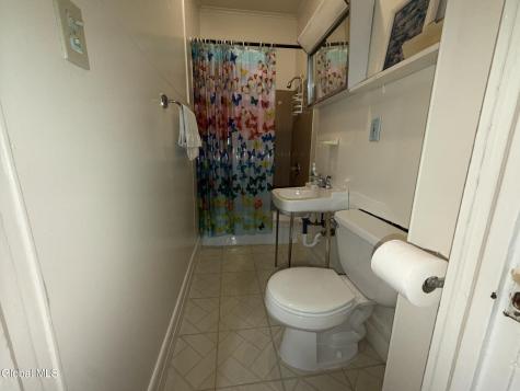 889 5th Avenue Troy NY 12182