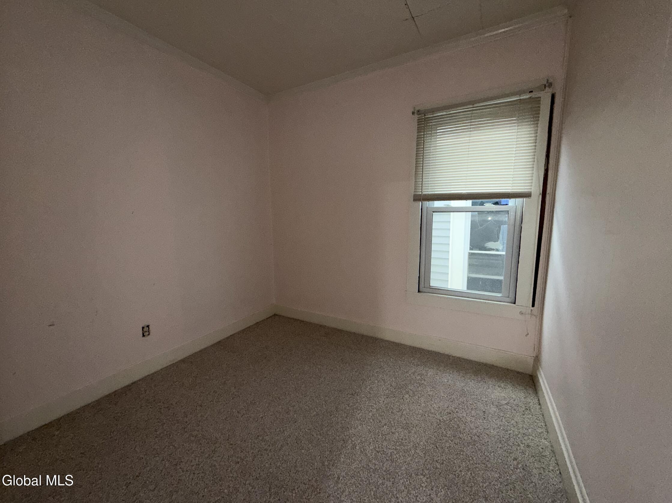 889 5th Avenue Troy NY 12182