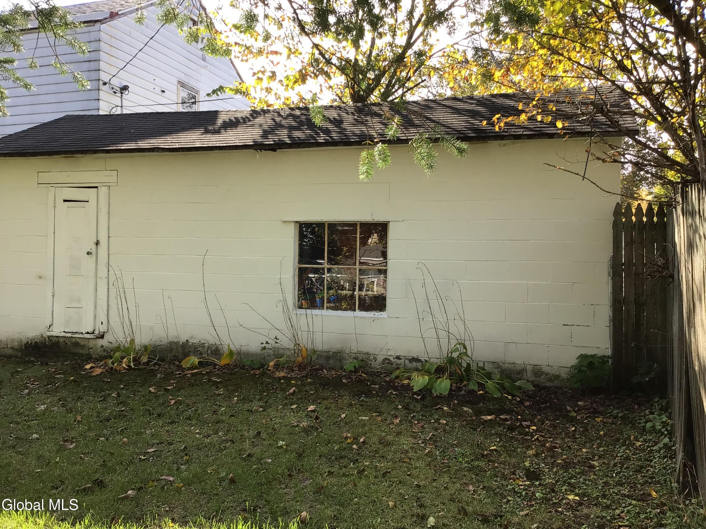 1339 3rd Avenue Watervliet NY 12189