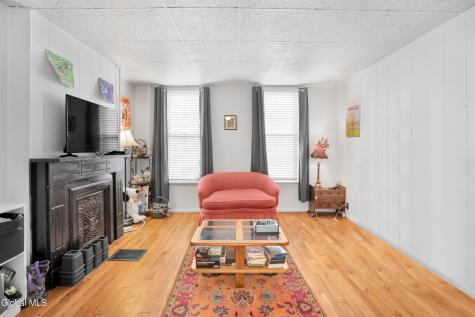 192 Hill Street Troy NY 12180