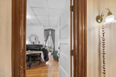 192 Hill Street Troy NY 12180