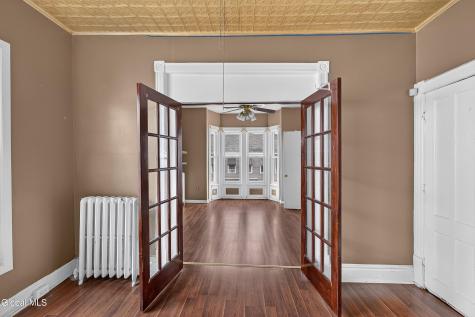 1516 3rd Avenue Watervliet NY 12189