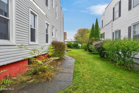 1516 3rd Avenue Watervliet NY 12189