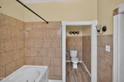 1516 3rd Avenue Watervliet NY 12189