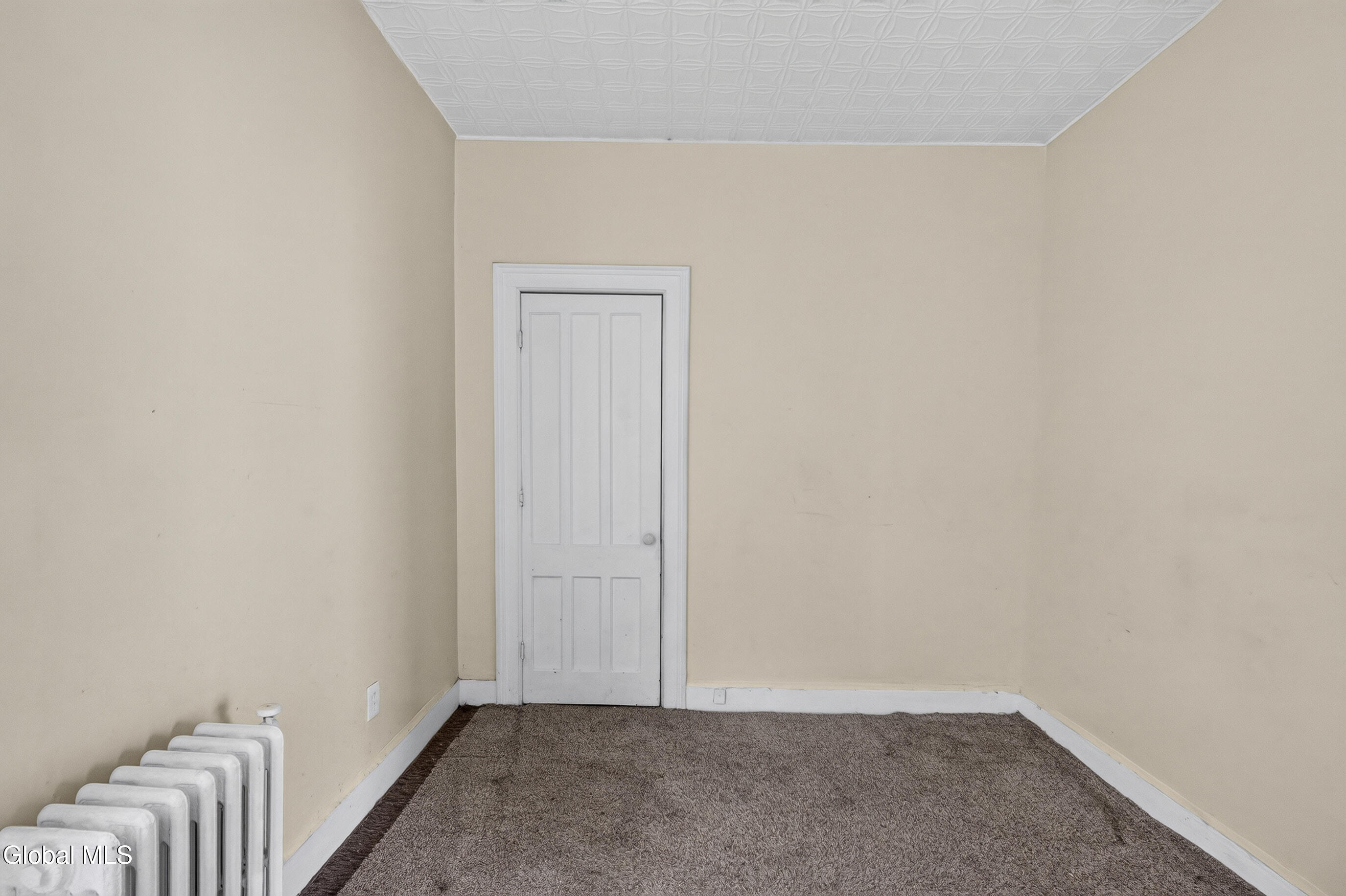 1516 3rd Avenue Watervliet NY 12189