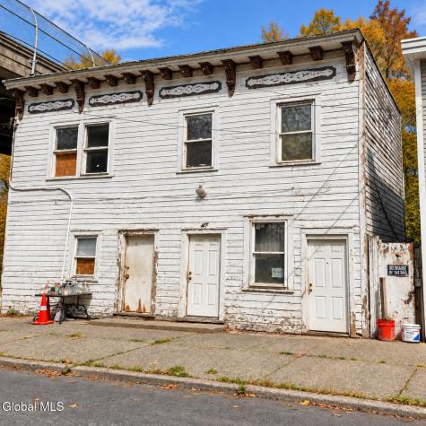 47 Sherman Street Albany NY 12210