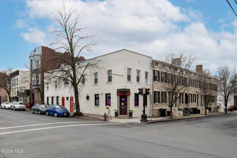 6 Franklin Place Troy NY 12180
