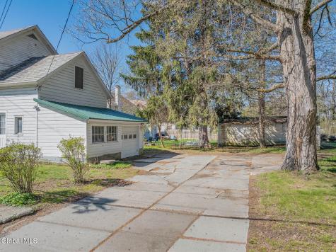 24 Mowry Avenue Greenwich NY 12834