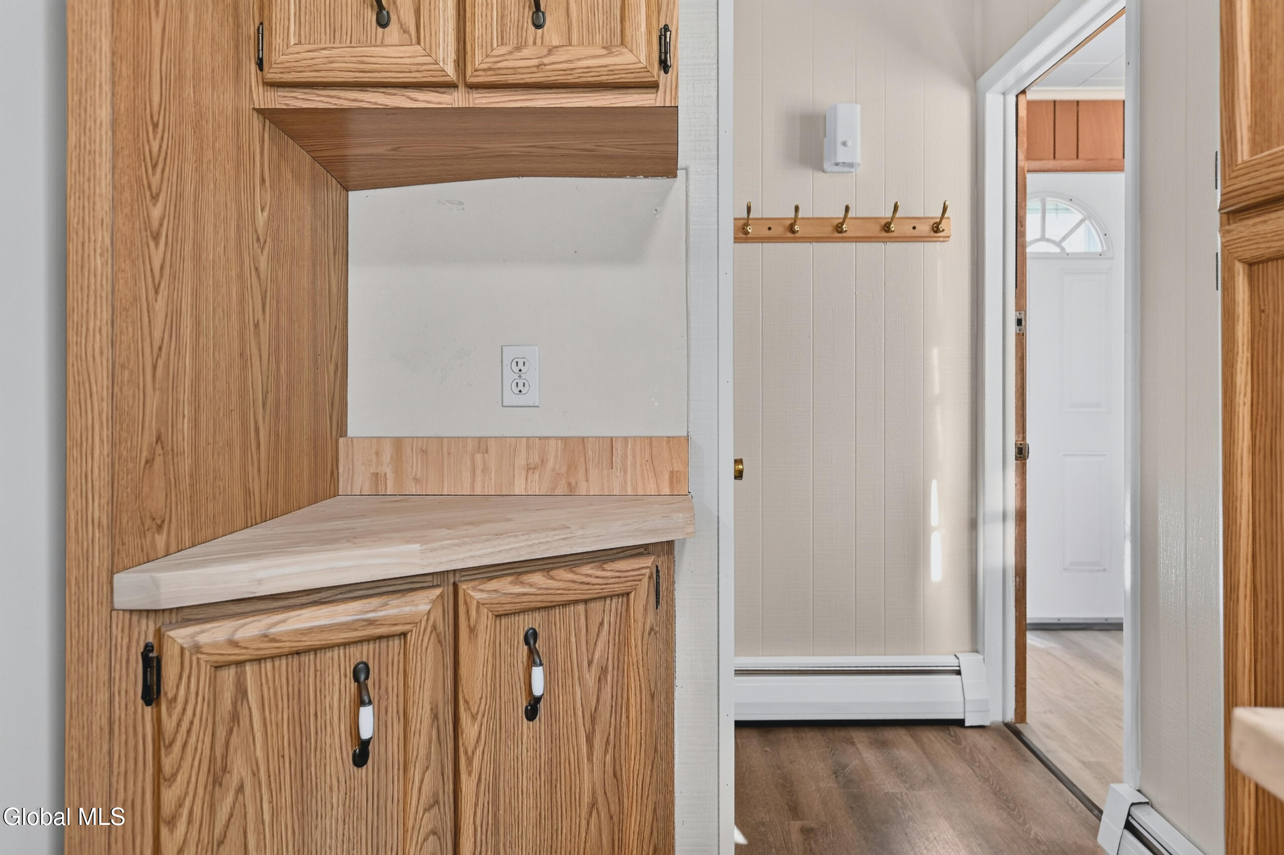 9 Academy Place Gloversville NY 12078