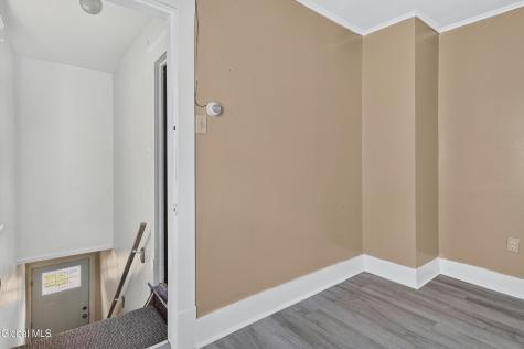 9 Academy Place Gloversville NY 12078