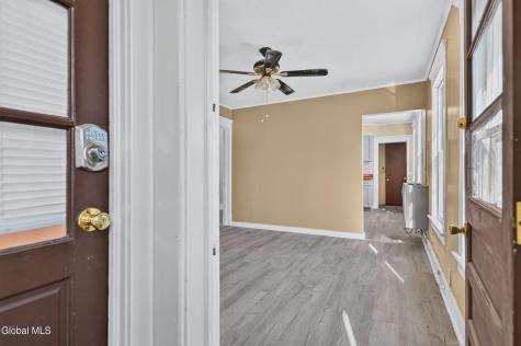 9 Academy Place Gloversville NY 12078