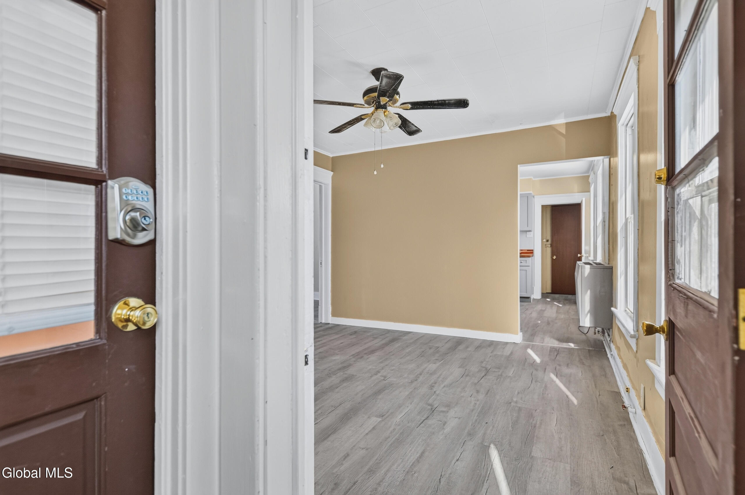 9 Academy Place Gloversville NY 12078