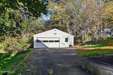 9 Academy Place Gloversville NY 12078