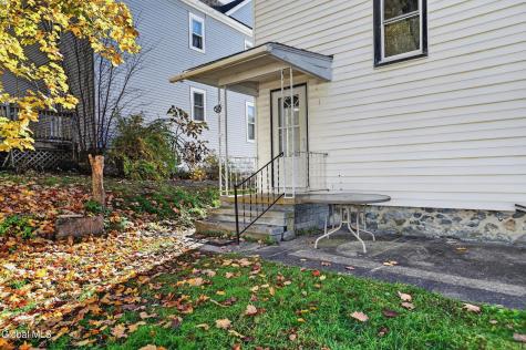 9 Academy Place Gloversville NY 12078
