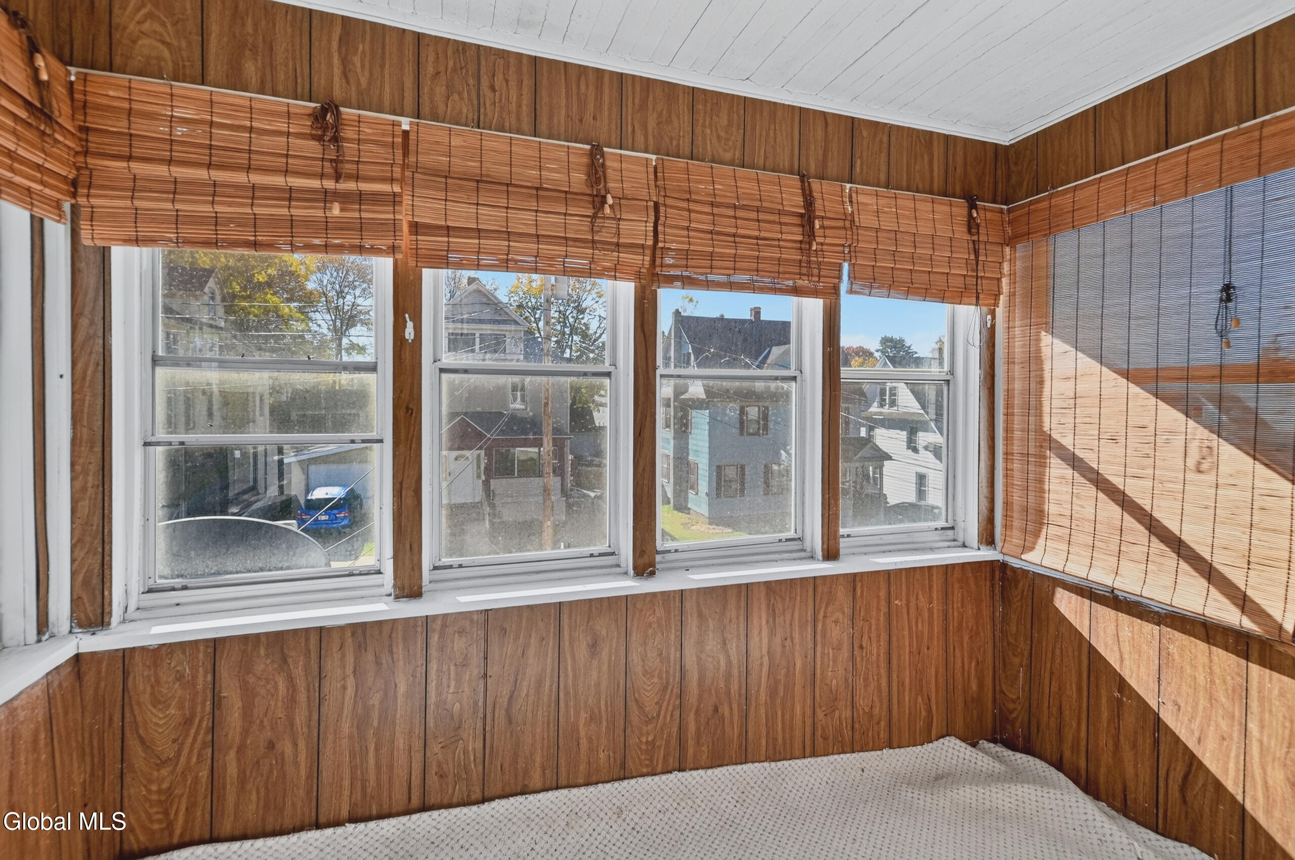 9 Academy Place Gloversville NY 12078