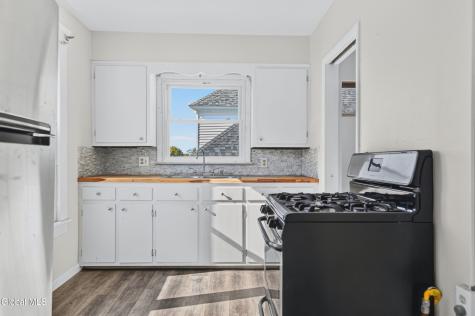 9 Academy Place Gloversville NY 12078