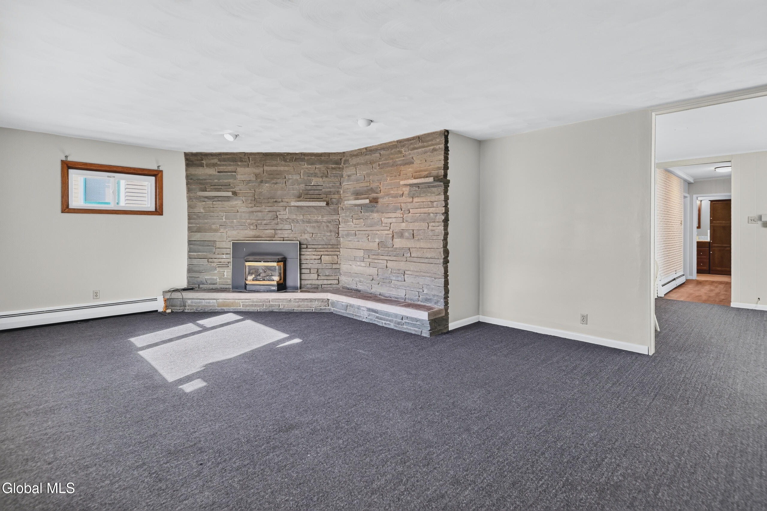9 Academy Place Gloversville NY 12078