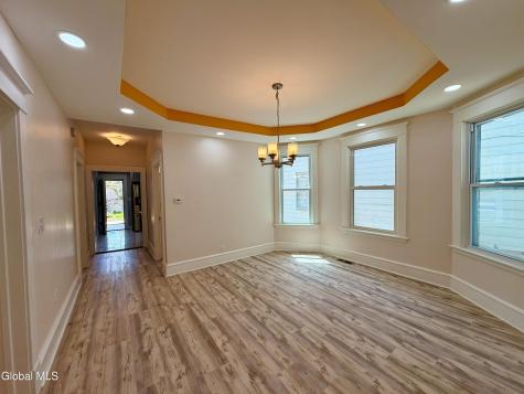 534 N Brandywine Avenue Schenectady NY 12308