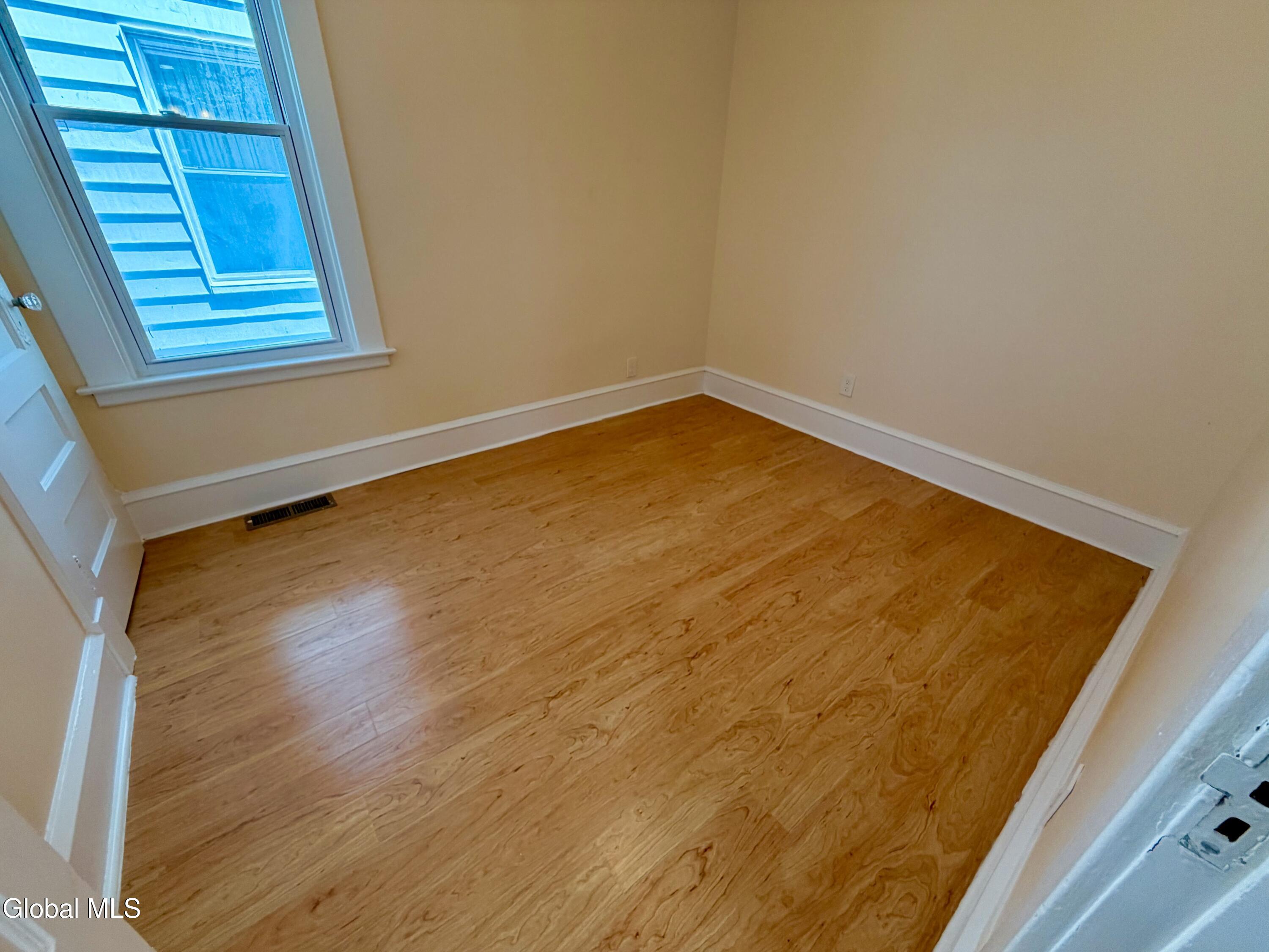 534 N Brandywine Avenue Schenectady NY 12308
