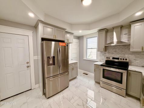 534 N Brandywine Avenue Schenectady NY 12308