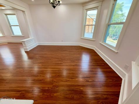 534 N Brandywine Avenue Schenectady NY 12308
