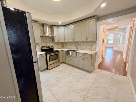 534 N Brandywine Avenue Schenectady NY 12308