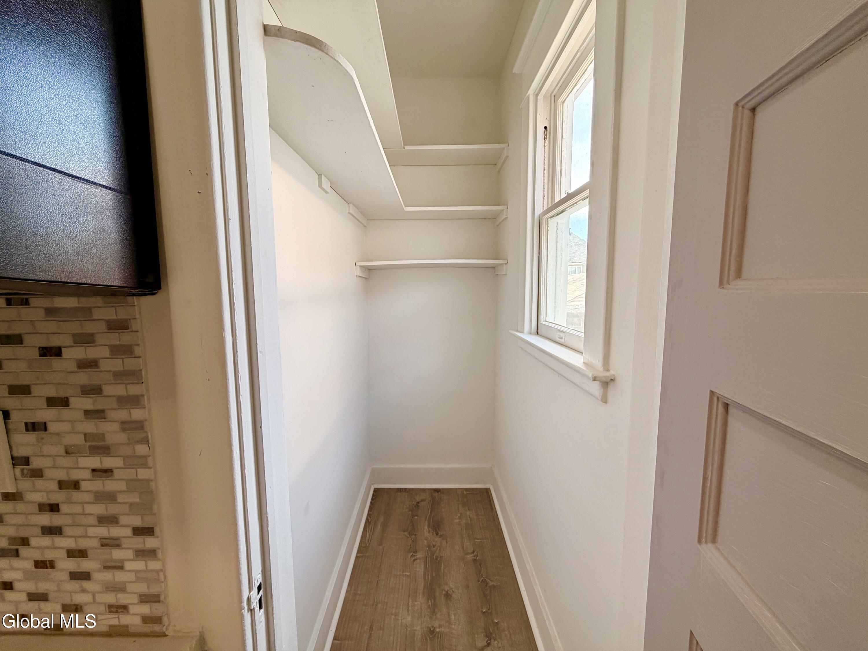 534 N Brandywine Avenue Schenectady NY 12308