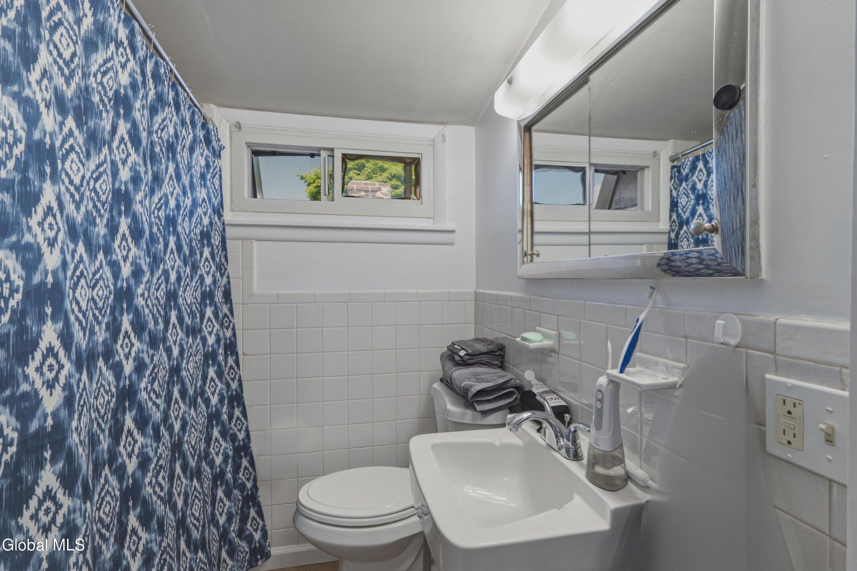 2209 16th Street Troy NY 12180