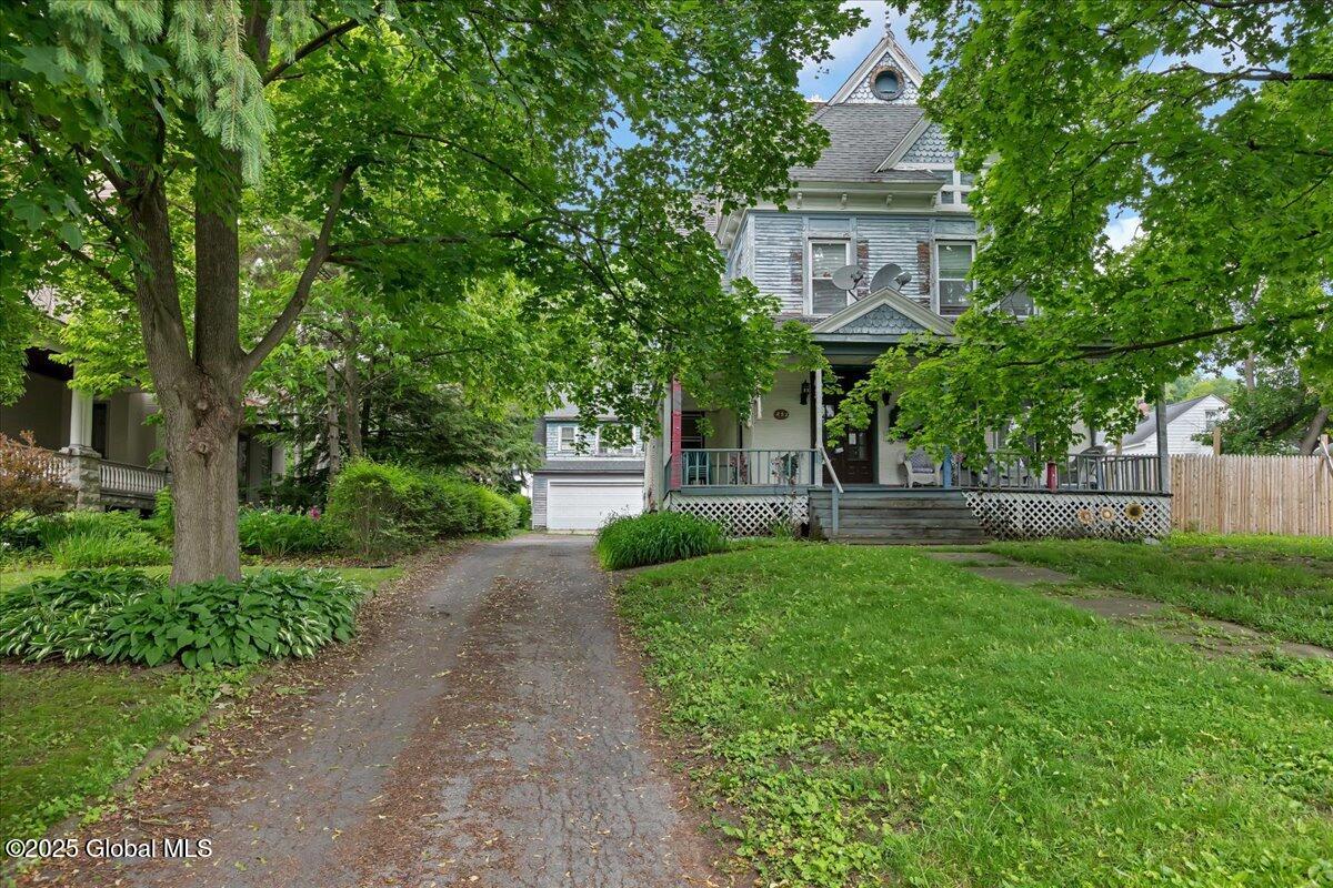 253 Guy Park Avenue Amsterdam NY 12010
