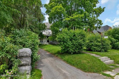 253 Guy Park Avenue Amsterdam NY 12010