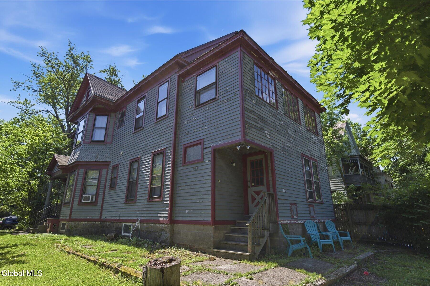 1063 University Place Schenectady NY 12308
