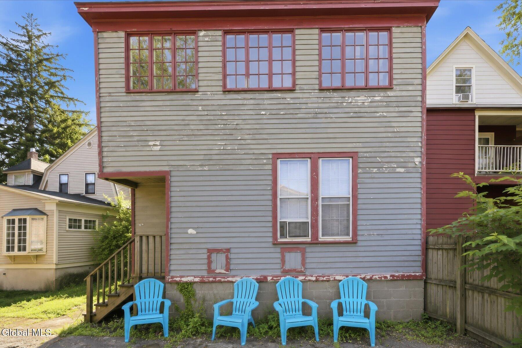 1063 University Place Schenectady NY 12308