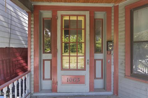 1063 University Place Schenectady NY 12308