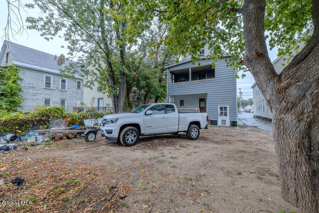 1017 Chrisler Avenue Schenectady NY 12303