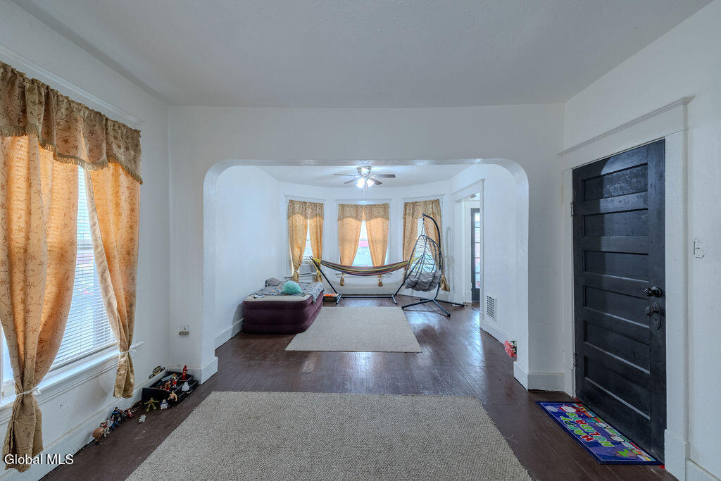 1017 Chrisler Avenue Schenectady NY 12303