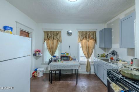 1017 Chrisler Avenue Schenectady NY 12303