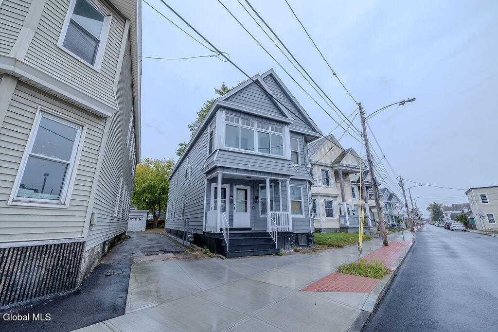 1017 Chrisler Avenue Schenectady NY 12303