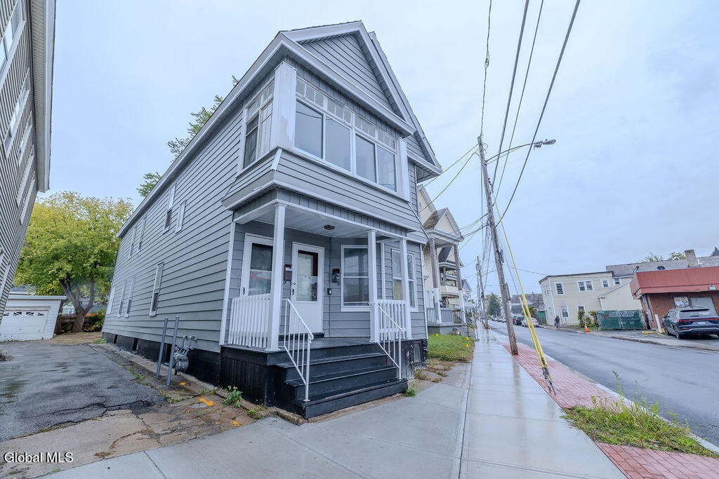 1017 Chrisler Avenue Schenectady NY 12303