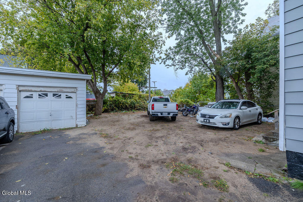1017 Chrisler Avenue Schenectady NY 12303