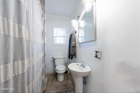 2 Harold Drive Altamont NY 12009