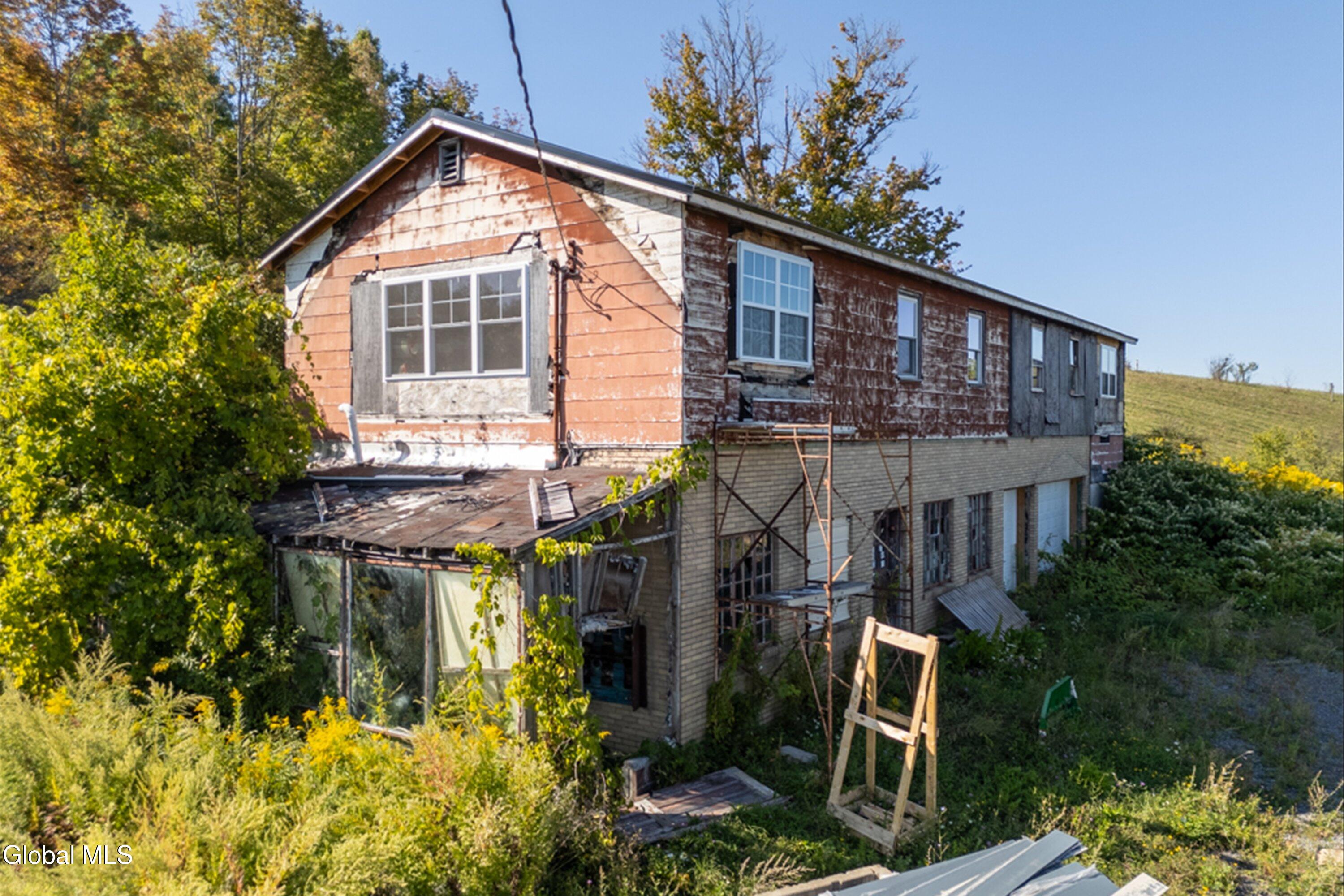 2 Harold Drive Altamont NY 12009
