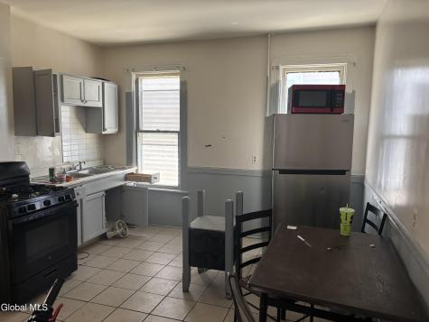 320 Germania Avenue Schenectady NY 12307